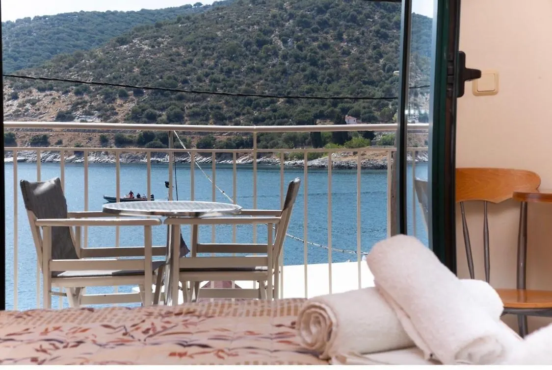 Apartahotel Poseidon Apartments Agia Efimia Grecia